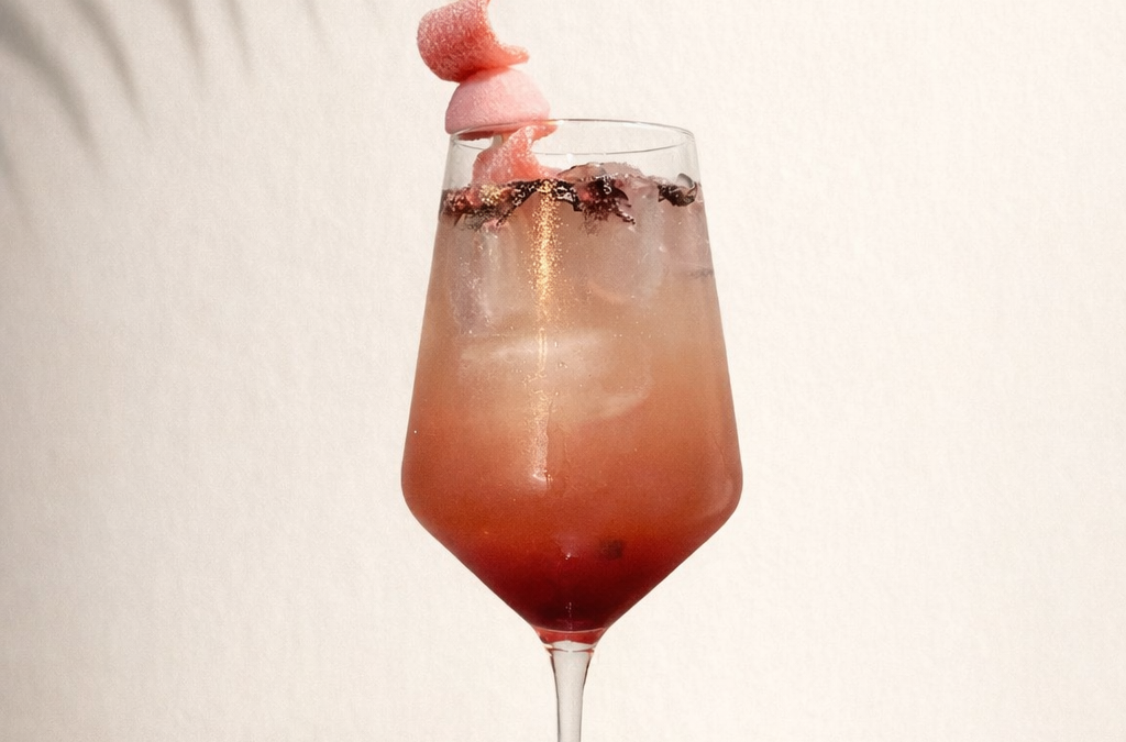 🌺🍓 HIBIBERRY – Cocktail du mois de Mai 🍹✨